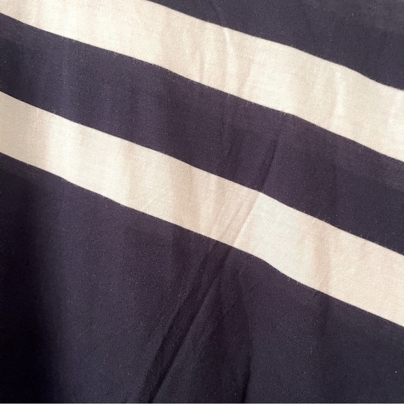 INC Asymmetrical Navy and White Top Size 2X (E11) - Picture 2 of 5